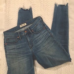 Madewell 9” high rise skinny torn knee distressed